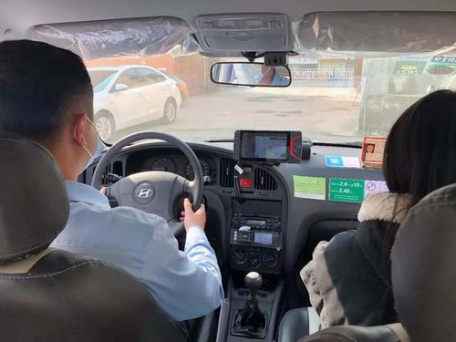 700辆出租车服务市民春节出行驾驶员承诺不议价不拒载